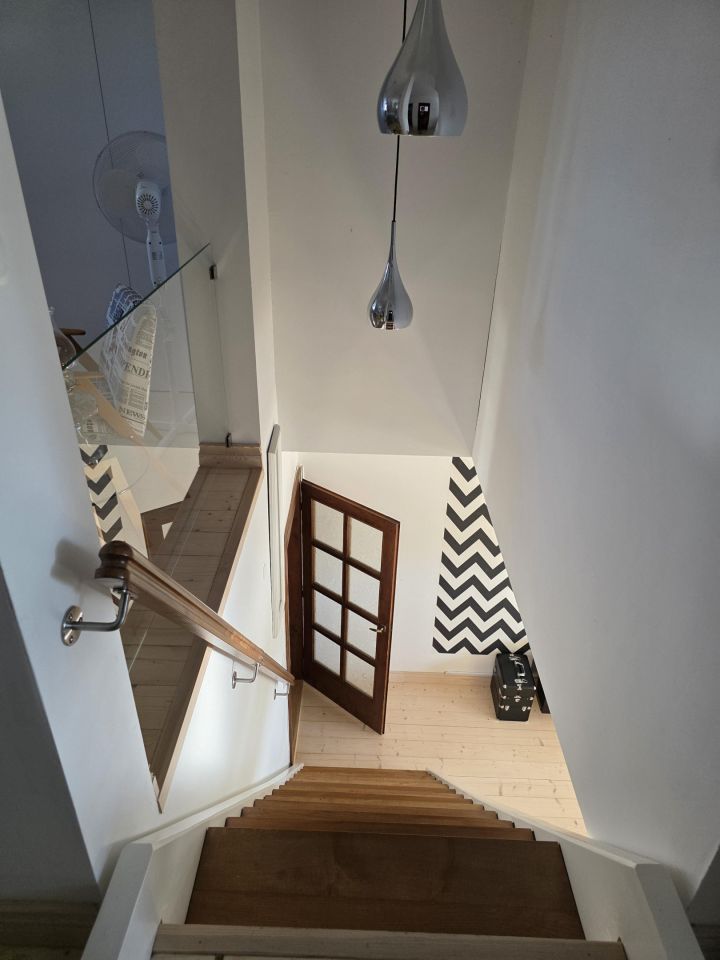 dom szeregowy, 5 pokoi Jelenia Góra Czarne, ul. Okrężna. Zdjęcie 16