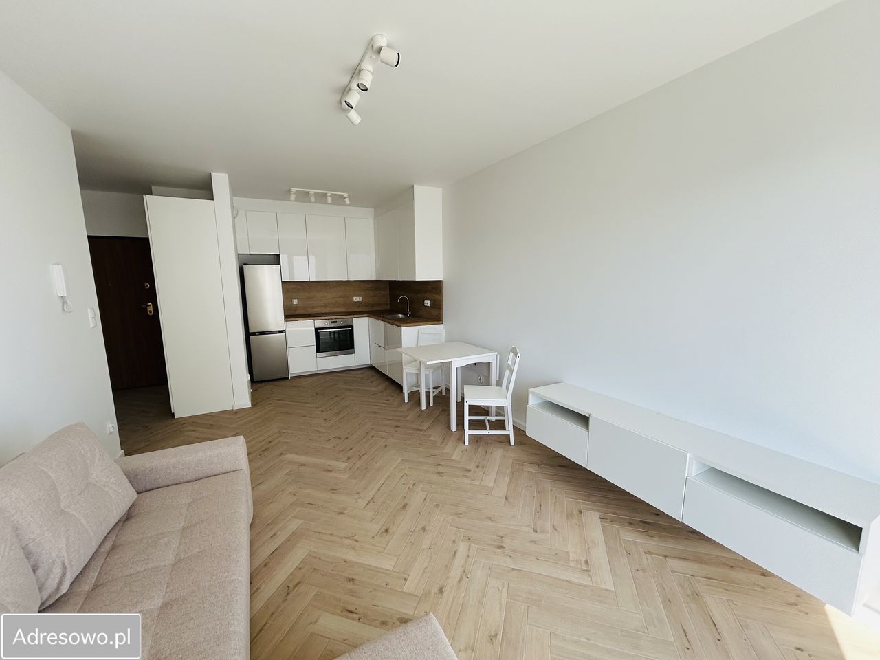 Mieszkanie 2-pokojowe Rumia, ul. Żeglarzy. Zdjęcie 8