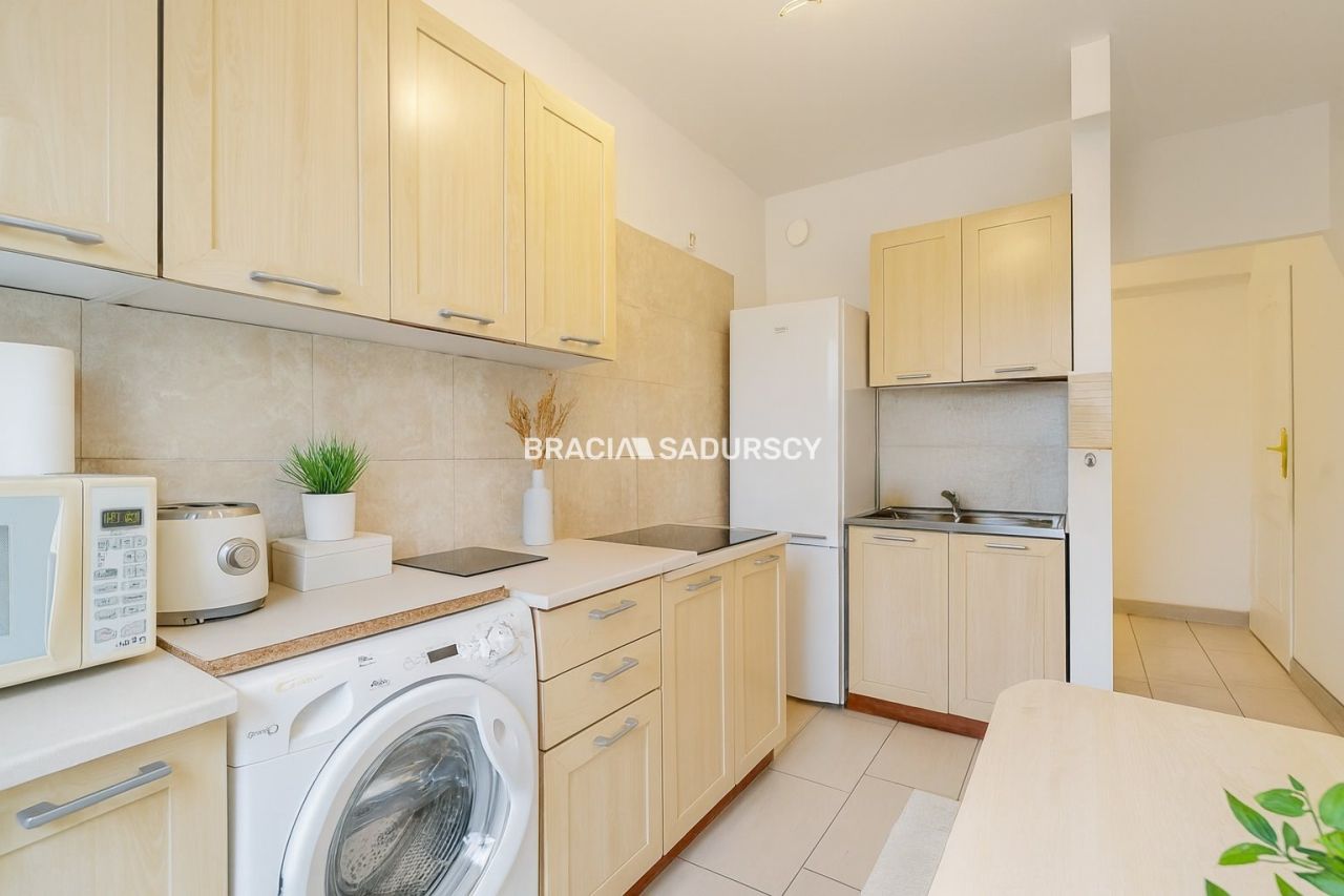 Mieszkanie 3-pokojowe Kraków Krowodrza, ul. gen. Augusta Fieldorfa-Nila. Zdjęcie 6