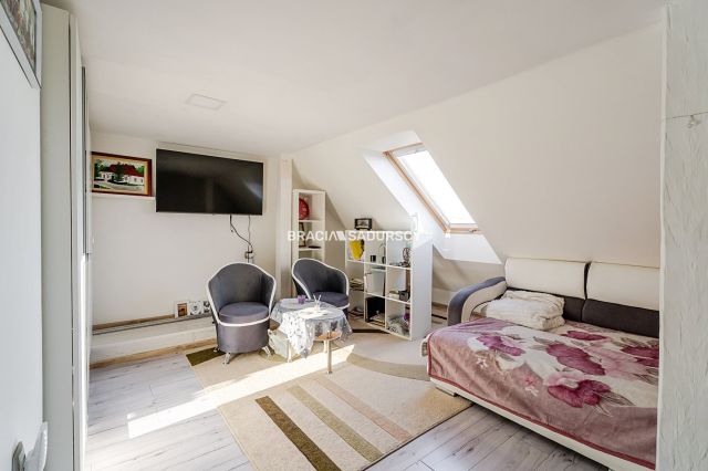 bliźniak, 5 pokoi Libertów, ul. Sportowców. Zdjęcie 11