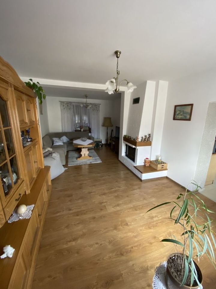 dom wolnostojący Strzęboszów. Zdjęcie 5