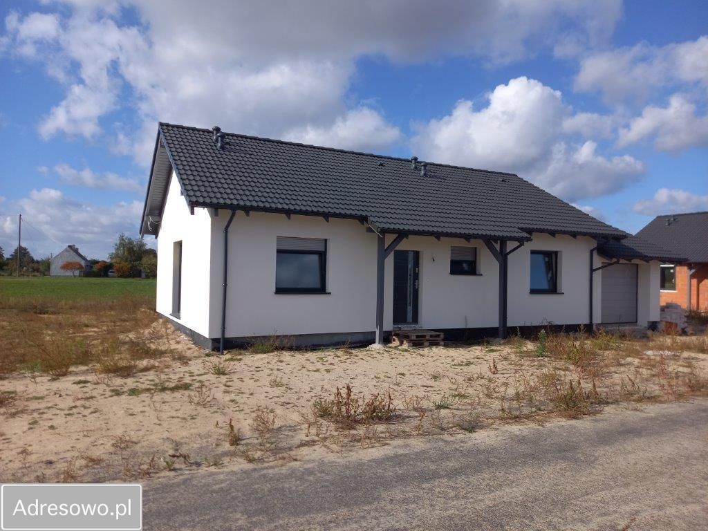 dom wolnostojący, 3 pokoje Wiekowo. Zdjęcie 2