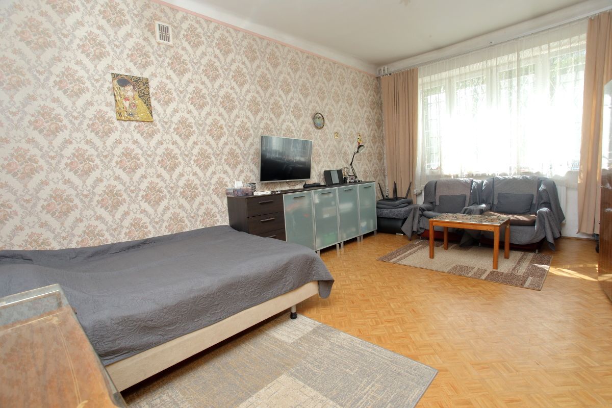 Mieszkanie 1-pokojowe Warszawa Powiśle, ul. Okrąg