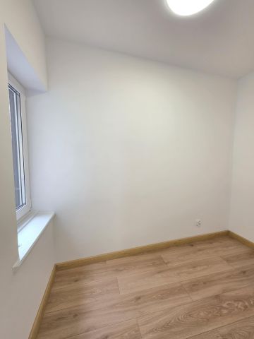 Mieszkanie 3-pokojowe Skawina Stare Miasto, ul. Żwirki i Wigury. Zdjęcie 6