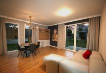 Mieszkanie 3-pokojowe Nowy Dwór Mazowiecki Centrum, ul. Modlińska. Zdjęcie 1