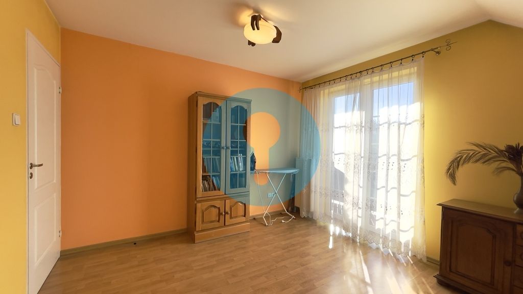 bliźniak, 5 pokoi Bilcza. Zdjęcie 21