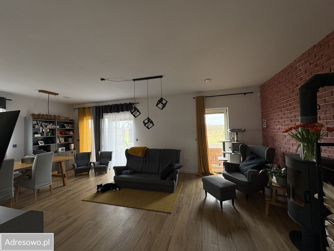 dom wolnostojący, 4 pokoje Siekierki Wielkie. Zdjęcie 2