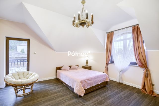 dom wolnostojący, 6 pokoi Dąbrowa Górnicza Okradzionów, ul. Ziołowa. Zdjęcie 17