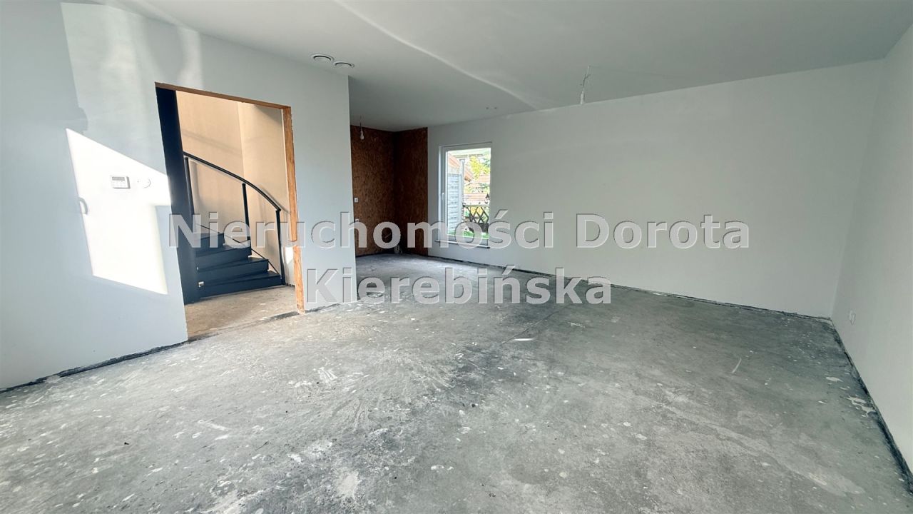dom wolnostojący, 3 pokoje Tomaszów Mazowiecki. Zdjęcie 3