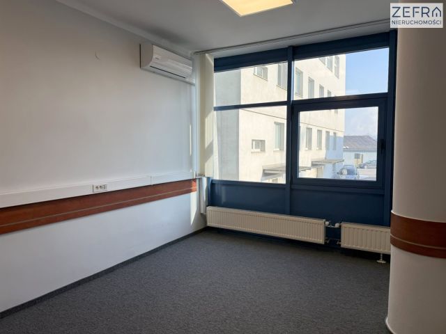 Biuro Kraków Nowa Huta. Zdjęcie 6