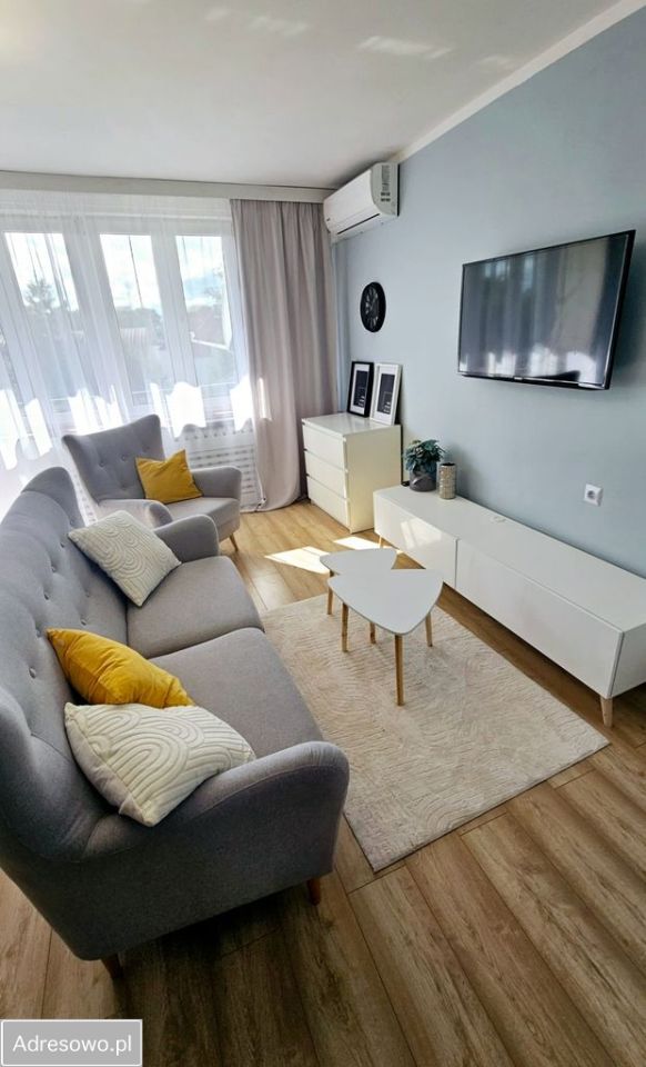 Mieszkanie 5-pokojowe Mąkoszyce, ul. Kościelna. Zdjęcie 2