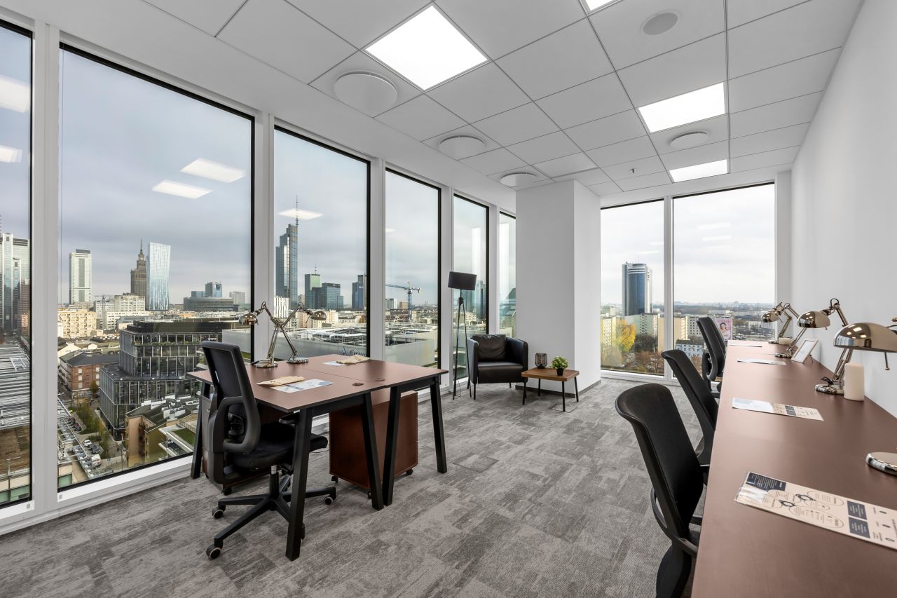 Biuro Warszawa Wola, rondo Ignacego Daszyńskiego. Zdjęcie 2