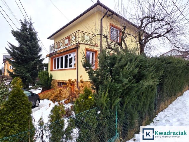 dom wolnostojący, 4 pokoje Sanok, ul. Górna. Zdjęcie 3