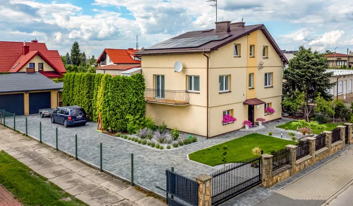 dom wolnostojący, 6 pokoi Koluszki