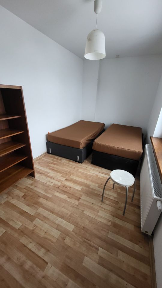 Mieszkanie 8-pokojowe Żdżenice. Zdjęcie 5