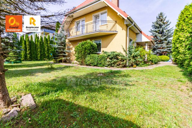 dom wolnostojący, 5 pokoi Gdynia Dąbrowa. Zdjęcie 1