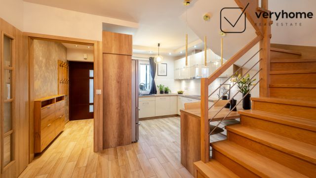 dom szeregowy, 4 pokoje Wieliczka, ul. Bajeczna. Zdjęcie 6