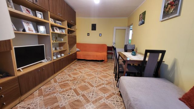 Mieszkanie 2-pokojowe Łódź Dąbrowa, ul. Leopolda Staffa. Zdjęcie 2