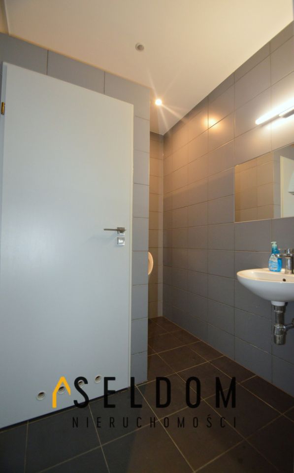 Biuro Opole Śródmieście, ul. Światowida. Zdjęcie 6