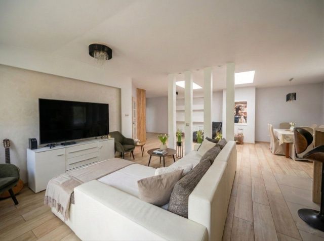 dom wolnostojący Karolinów. Zdjęcie 1