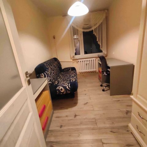 Mieszkanie 3-pokojowe Łowicz, os. Władysława Broniewskiego. Zdjęcie 1