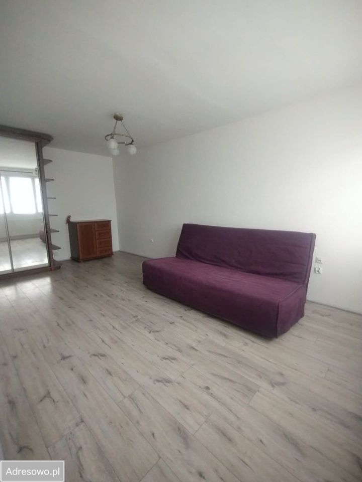 Mieszkanie 1-pokojowe Tarczyn, os. Ustronie. Zdjęcie 1