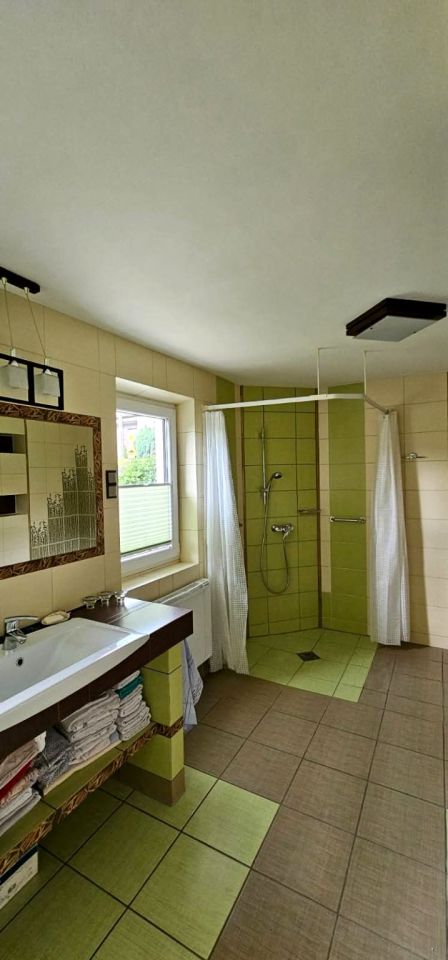 dom wolnostojący, 8 pokoi Wałbrzych Biały Kamień, ul. gen. Józefa Bema. Zdjęcie 9