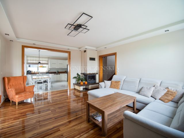 dom wolnostojący, 5 pokoi Sidzina, ul. Polna. Zdjęcie 5