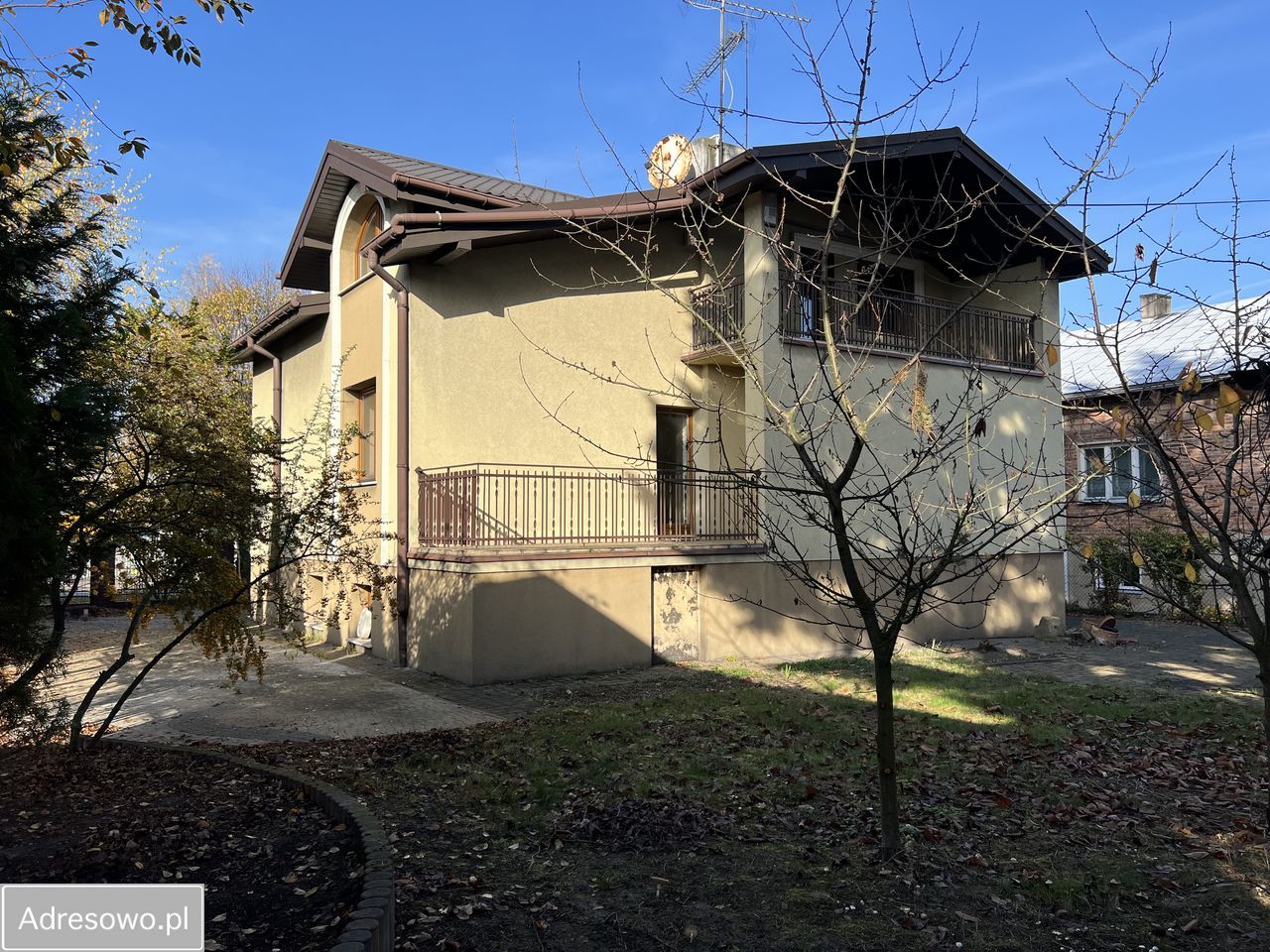 dom wolnostojący, 5 pokoi Wieluń, ul. Lipowa. Zdjęcie 2