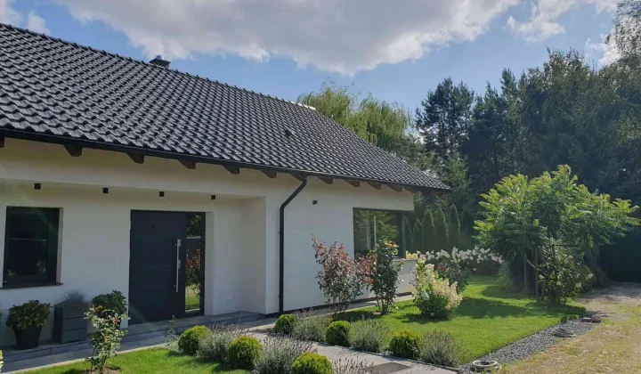 dom wolnostojący, 4 pokoje Świdnica