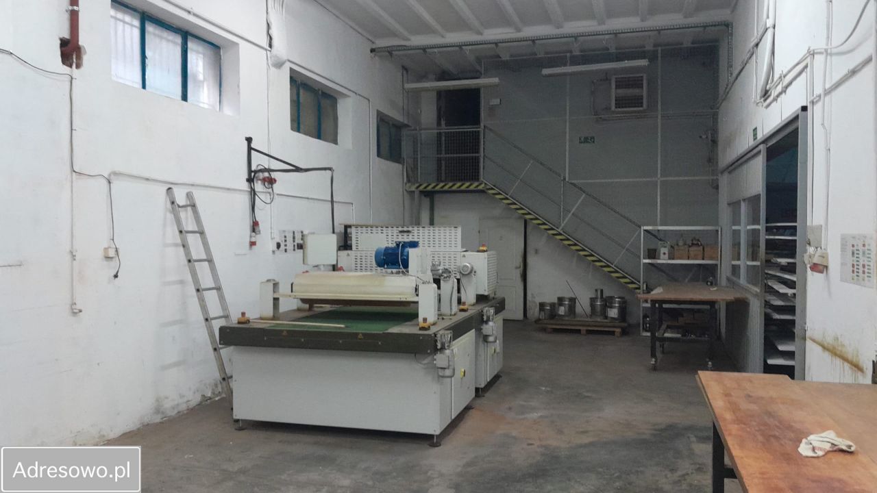 Hala/magazyn Ostrów Wielkopolski, ul. dr inż. Tadeusza Sarnowskiego. Zdjęcie 11