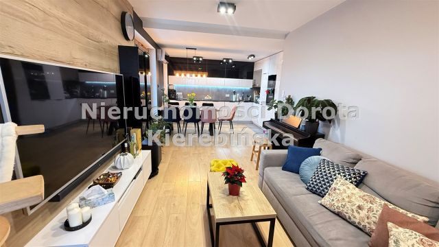 Mieszkanie 3-pokojowe Tomaszów Mazowiecki, ul. Wiejska. Zdjęcie 2