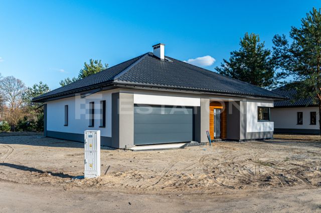 dom wolnostojący, 4 pokoje Pogwizdów. Zdjęcie 4