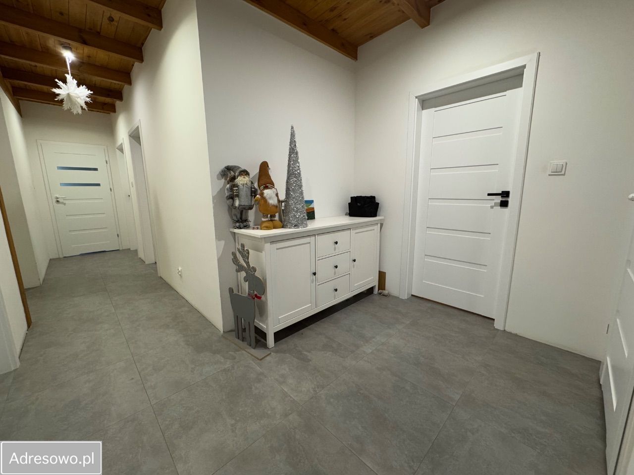 dom wolnostojący, 4 pokoje Świniary. Zdjęcie 6