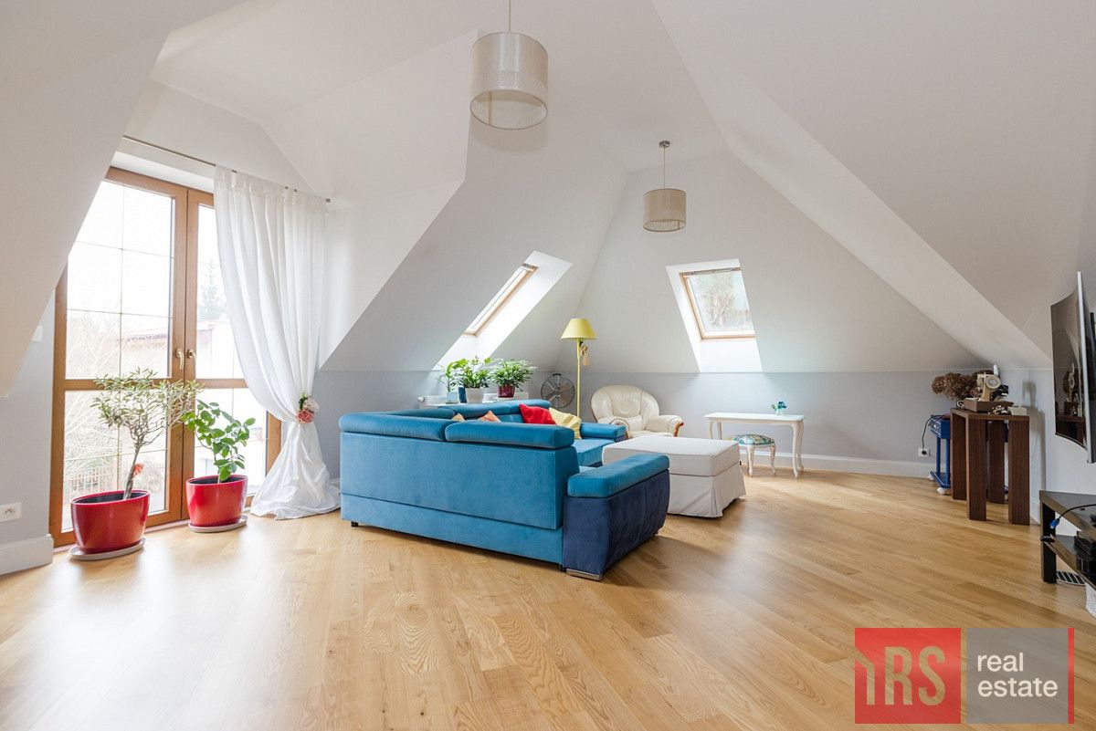 bliźniak, 5 pokoi Izabelin. Zdjęcie 14