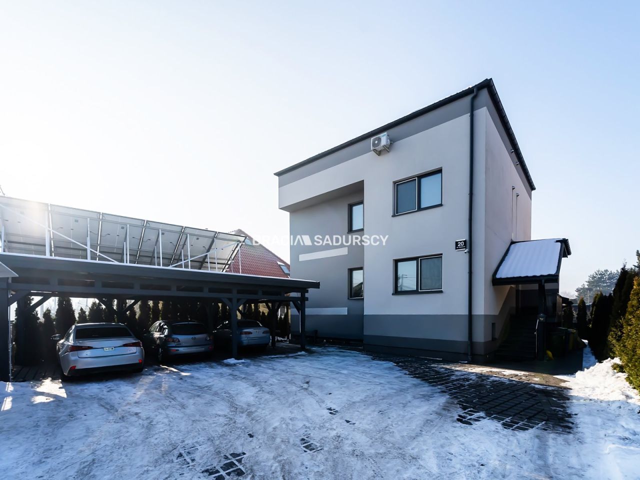 dom wolnostojący, 12 pokoi Niepołomice, al. Dębowa. Zdjęcie 3