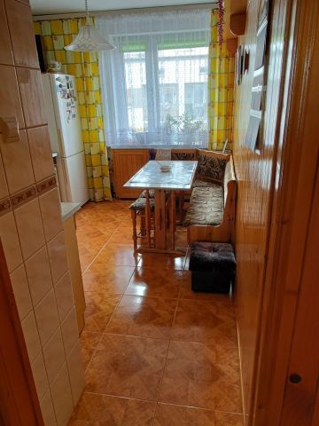 Mieszkanie 3-pokojowe Szczekociny, os. 3 Maja. Zdjęcie 1