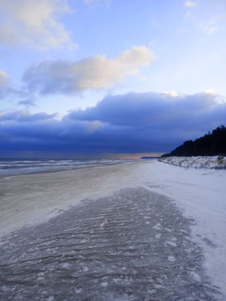 Działka rekreacyjna Karwia, ul. Wojska Polskiego. Zdjęcie 3