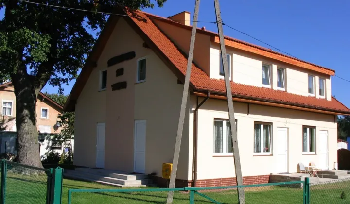 dom wolnostojący, 6 pokoi Łukęcin, ul. Morska