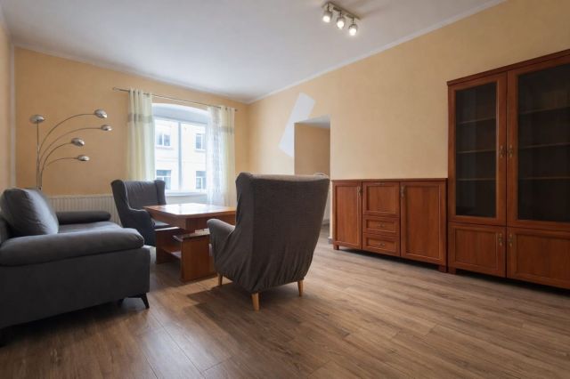 Mieszkanie 4-pokojowe Jelenia Góra. Zdjęcie 6