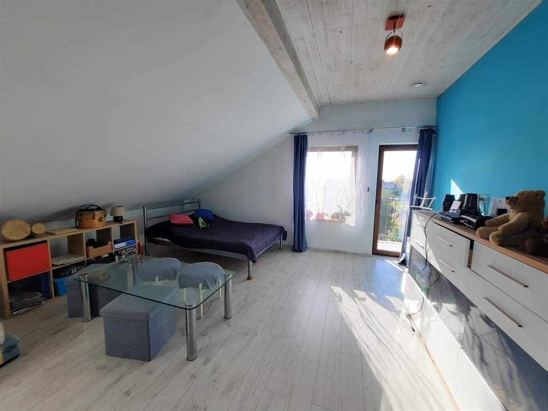 dom wolnostojący, 7 pokoi Kochlice, ul. Miła. Zdjęcie 11