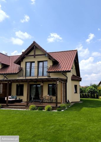 bliźniak, 4 pokoje Chrząstawa Wielka. Zdjęcie 1