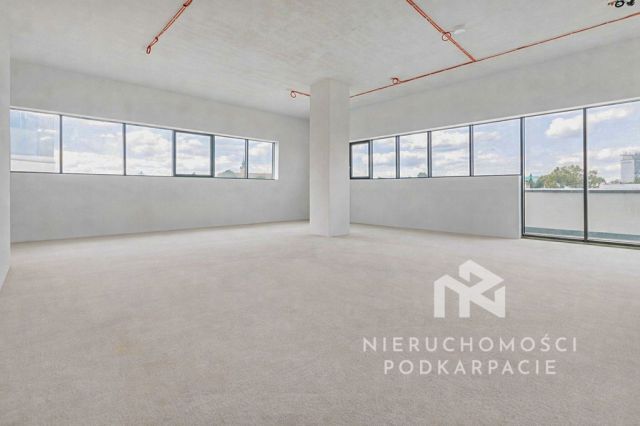 Biuro Rzeszów Śródmieście, ul. Fryderyka Szopena. Zdjęcie 4
