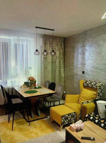 Mieszkanie 3-pokojowe Mielec, ul. Stanisława Wyspiańskiego. Zdjęcie 1