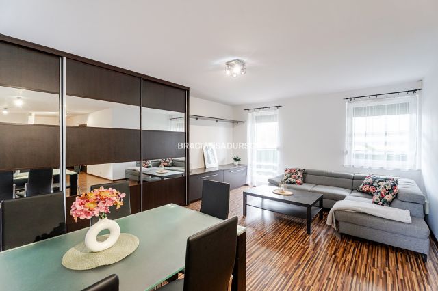 Mieszkanie 3-pokojowe Kraków Dębniki, ul. Pychowicka. Zdjęcie 4