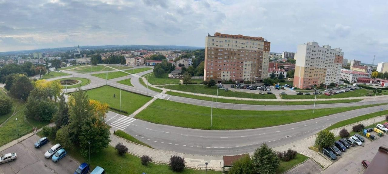 Mieszkanie 3-pokojowe Ostrowiec Świętokrzyski. Zdjęcie 4