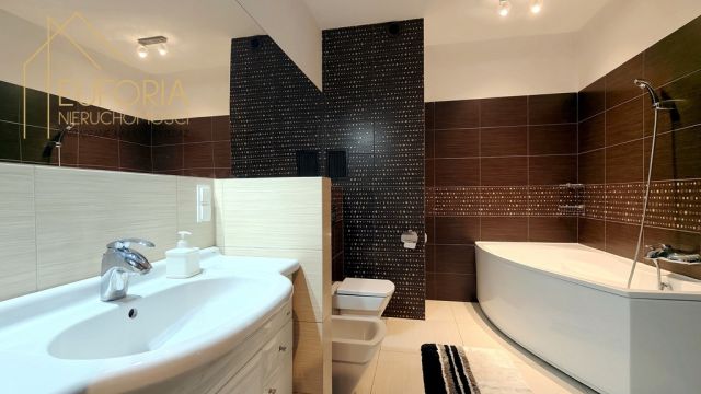 Mieszkanie 4-pokojowe Łódź, ul. Emilii Plater. Zdjęcie 8