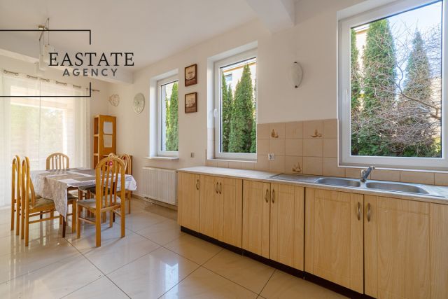 bliźniak, 9 pokoi Warszawa Wawer, ul. Wał Miedzeszyński. Zdjęcie 3