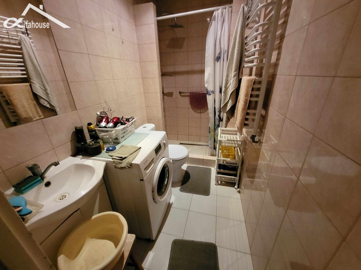 dom wolnostojący, 4 pokoje Karolinów