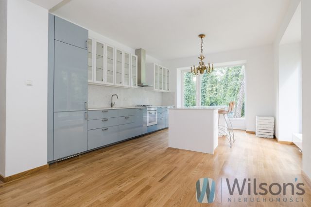 dom wolnostojący, 11 pokoi Podkowa Leśna, ul. Bukowa. Zdjęcie 2